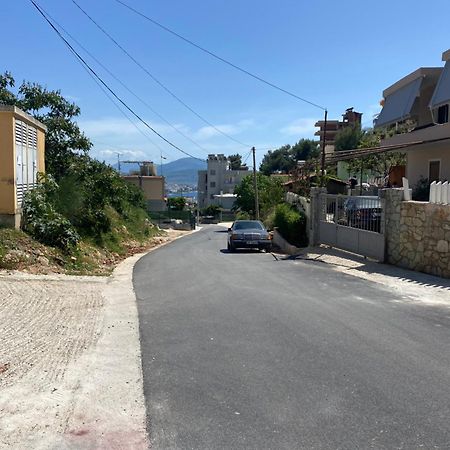Vila Sinani ساراندا المظهر الخارجي الصورة