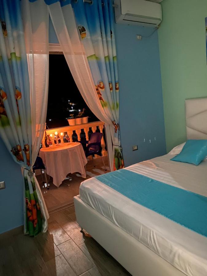 Vila Sinani ساراندا المظهر الخارجي الصورة