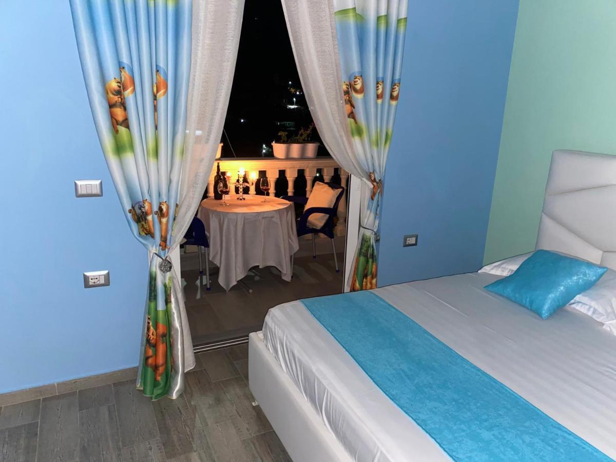 Vila Sinani ساراندا المظهر الخارجي الصورة
