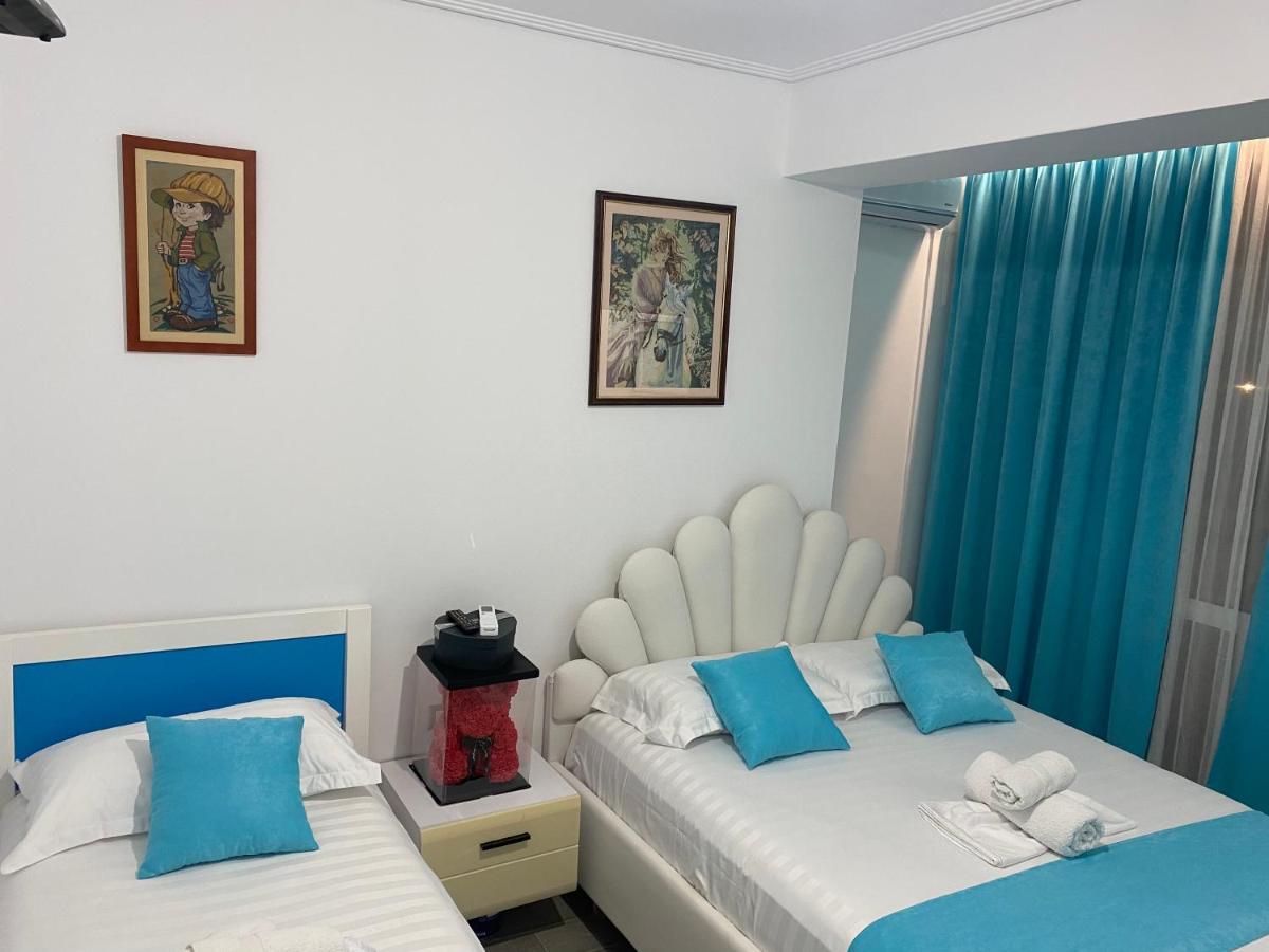Vila Sinani ساراندا المظهر الخارجي الصورة