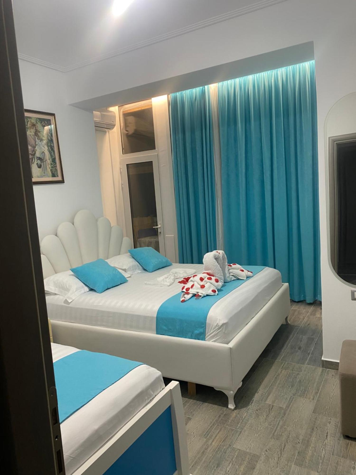 Vila Sinani ساراندا المظهر الخارجي الصورة